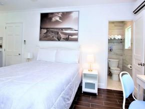 1637 NE 5th Ct, Fort Lauderdale FL 33301