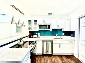 1637 NE 5th Ct, Fort Lauderdale FL 33301