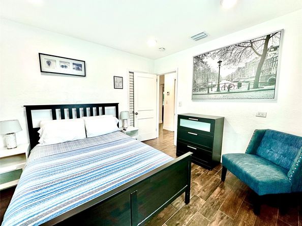 1637 NE 5th Ct, Fort Lauderdale FL 33301