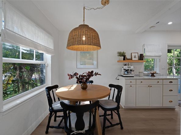 945 SW 19th St, Fort Lauderdale FL 33315