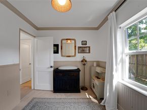 945 SW 19th St, Fort Lauderdale FL 33315