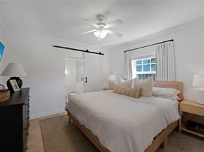 945 SW 19th St, Fort Lauderdale FL 33315