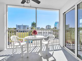 720 Bayshore Dr 304, Fort Lauderdale FL 33304