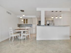 720 Bayshore Dr 304, Fort Lauderdale FL 33304