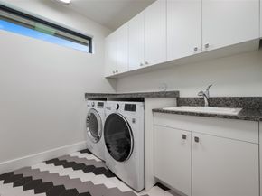 1200 SE 7th St, Fort Lauderdale FL 33301