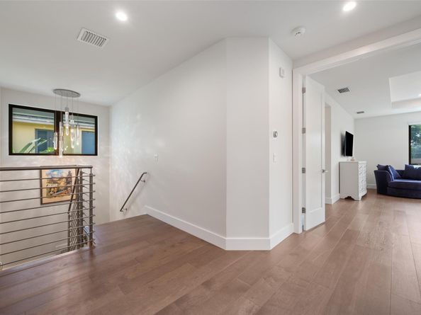 1200 SE 7th St, Fort Lauderdale FL 33301