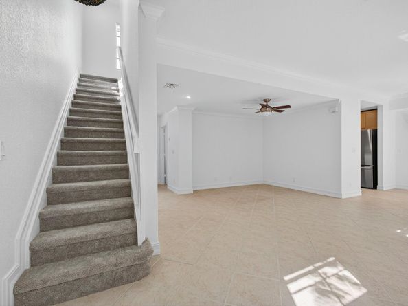 709 N St, West Palm Beach FL 33401