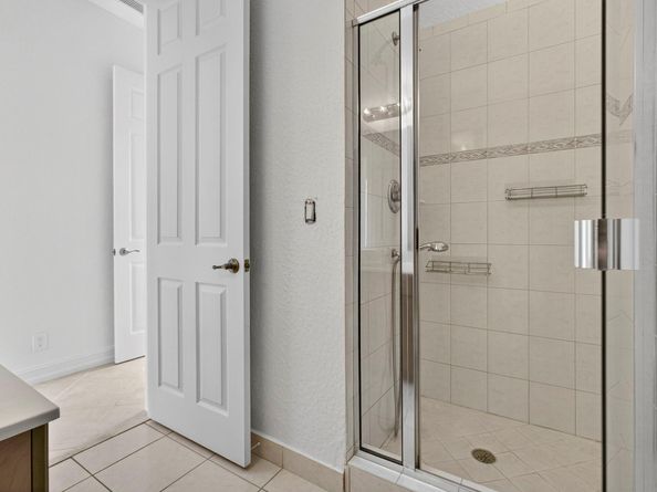 709 N St, West Palm Beach FL 33401