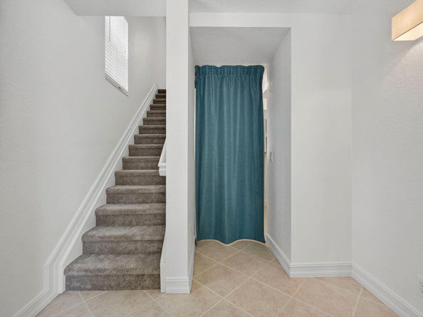 709 N St, West Palm Beach FL 33401