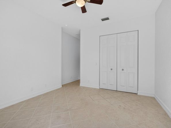 709 N St, West Palm Beach FL 33401