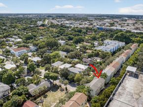 709 N St, West Palm Beach FL 33401