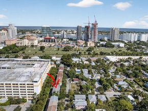 709 N St, West Palm Beach FL 33401