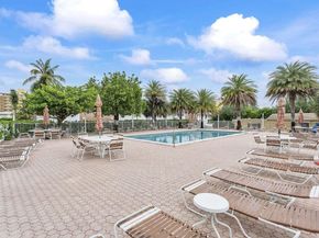 1009 N Ocean Boulevard 511, Pompano Beach FL 33062