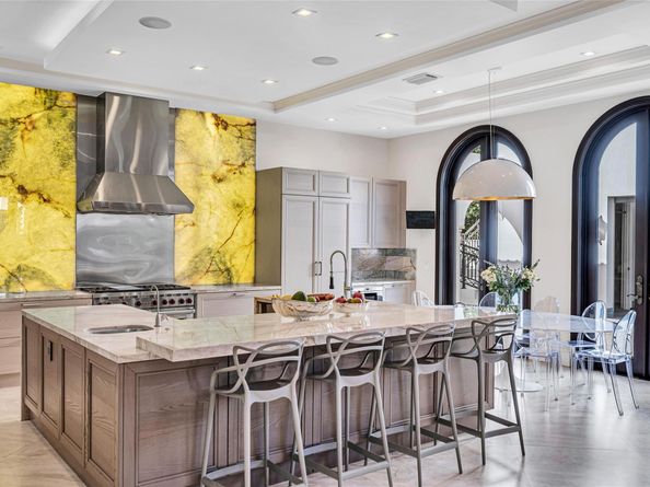 4955 SW 83rd St, Miami FL 33143