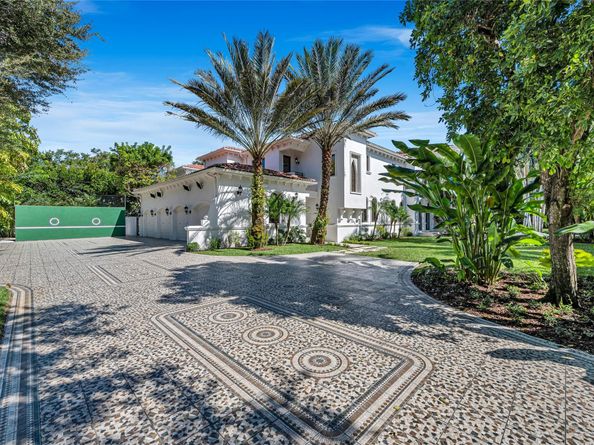 4955 SW 83rd St, Miami FL 33143