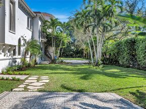 4955 SW 83rd St, Miami FL 33143