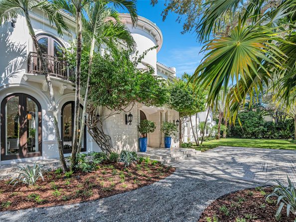 4955 SW 83rd St, Miami FL 33143