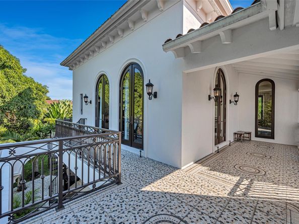 4955 SW 83rd St, Miami FL 33143