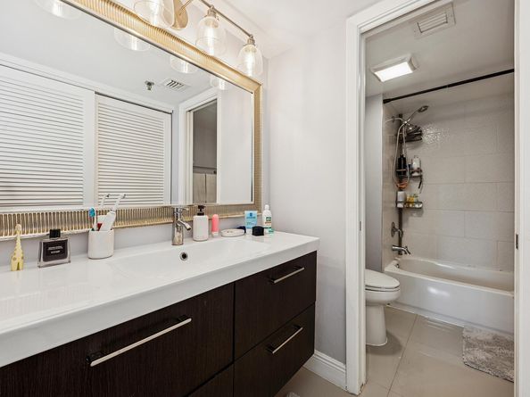 896 N Federal Highway 124, Lantana FL 33462