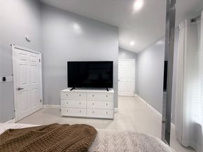 6530 SW 172nd Ave, Southwest Ranches FL 33331