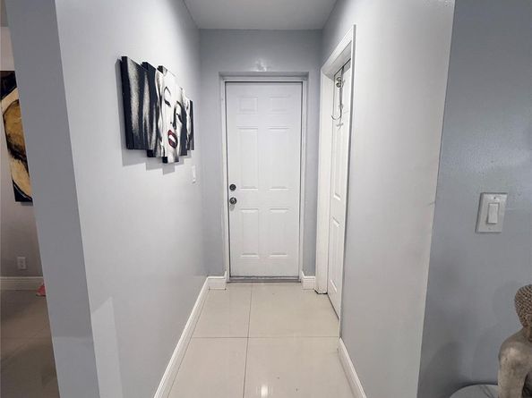 6530 SW 172nd Ave, Southwest Ranches FL 33331