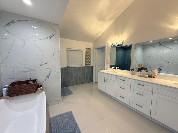 6530 SW 172nd Ave, Southwest Ranches FL 33331