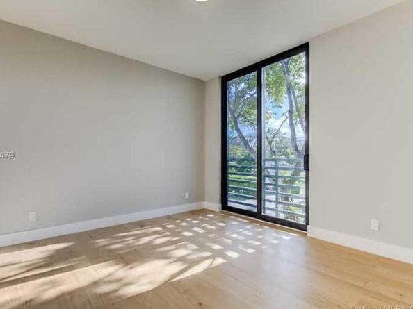 1400 NE 6 St 1400, Fort Lauderdale FL 33304