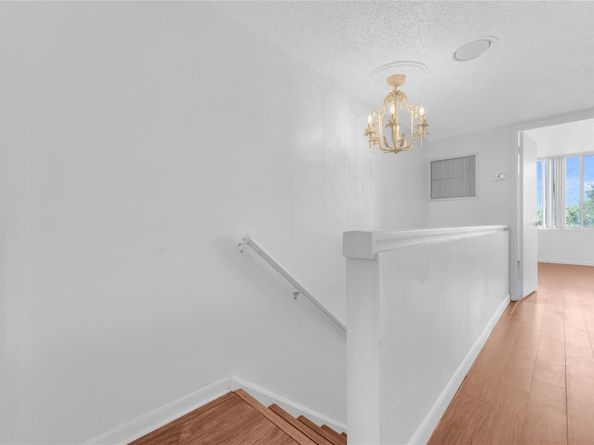 1401 S Federal Hwy 218, Boca Raton FL 33432