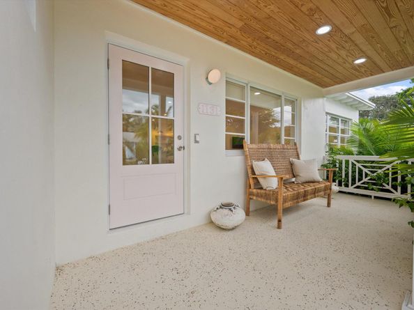 1131 N Ocean Breeze, Lake Worth Beach FL 33460