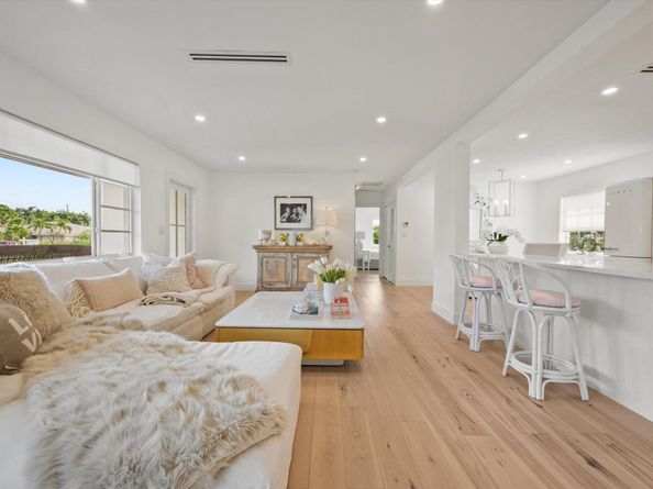 1131 N Ocean Breeze, Lake Worth Beach FL 33460