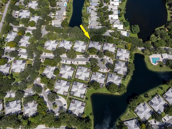 2901 Lakemont Court, Palm Beach Gardens FL 33403
