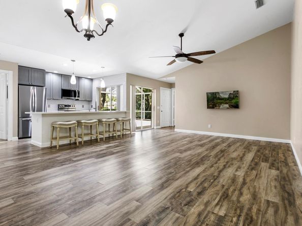 2901 Lakemont Court, Palm Beach Gardens FL 33403