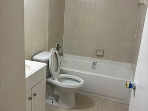 704 Meadows Circle 704, Boynton Beach FL 33436