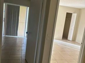 704 Meadows Circle 704, Boynton Beach FL 33436