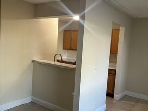704 Meadows Circle 704, Boynton Beach FL 33436