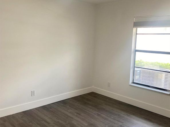 9466 Boca Cove Circle 303, Boca Raton FL 33428