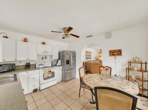 423 Macy Street, West Palm Beach FL 33405
