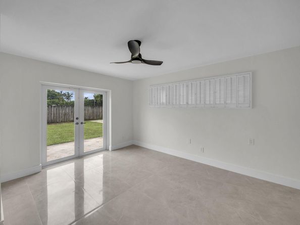 21020 Highland Lakes Boulevard, Miami FL 33179