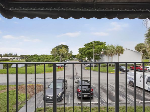 1139 Lake Terry Drive M, West Palm Beach FL 33411