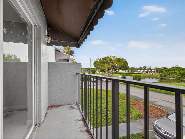 1139 Lake Terry Drive M, West Palm Beach FL 33411