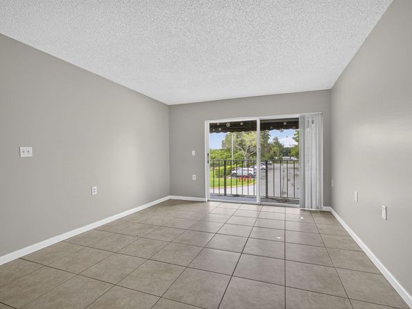 1139 Lake Terry Drive M, West Palm Beach FL 33411