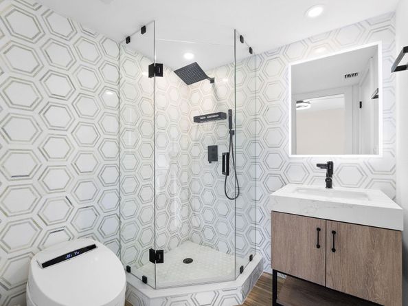 911 Ocean Drive 201, Juno Beach FL 33408