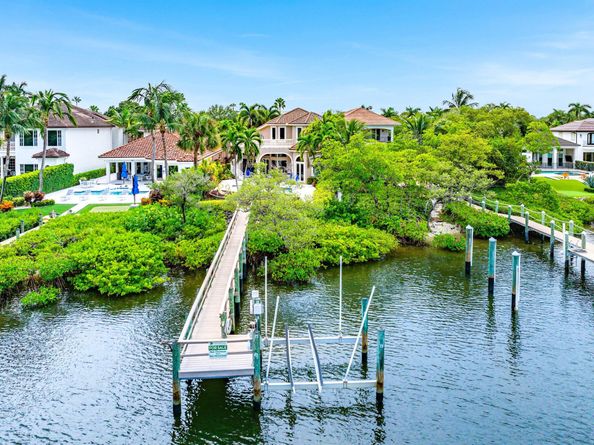 201 Fishermans Way, Jupiter FL 33477