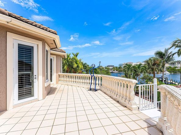 201 Fishermans Way, Jupiter FL 33477