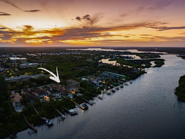 201 Fishermans Way, Jupiter FL 33477