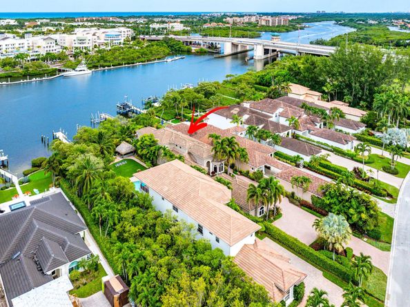 201 Fishermans Way, Jupiter FL 33477