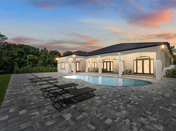 13100 Luray Rd, Southwest Ranches FL 33330