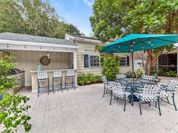 1017 SE 13th Ter, Fort Lauderdale FL 33316