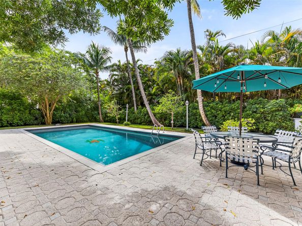 1017 SE 13th Ter, Fort Lauderdale FL 33316