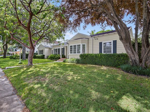 1017 SE 13th Ter, Fort Lauderdale FL 33316